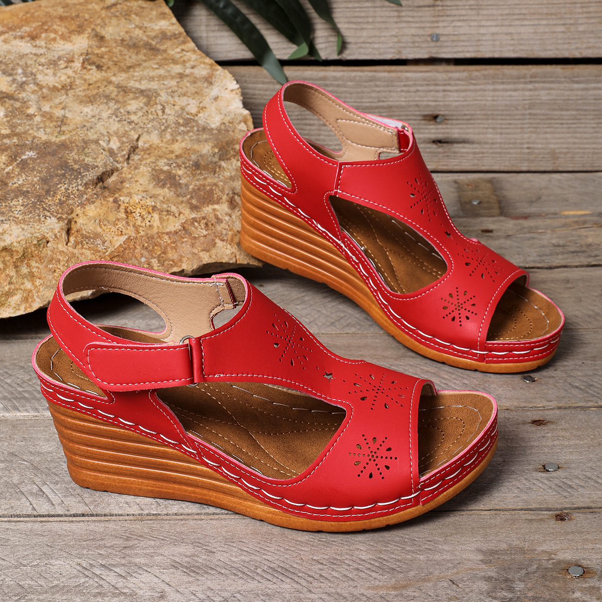 🔥Last Day 60% OFF - Women's Soft Leather Fashionable Rome Sandals