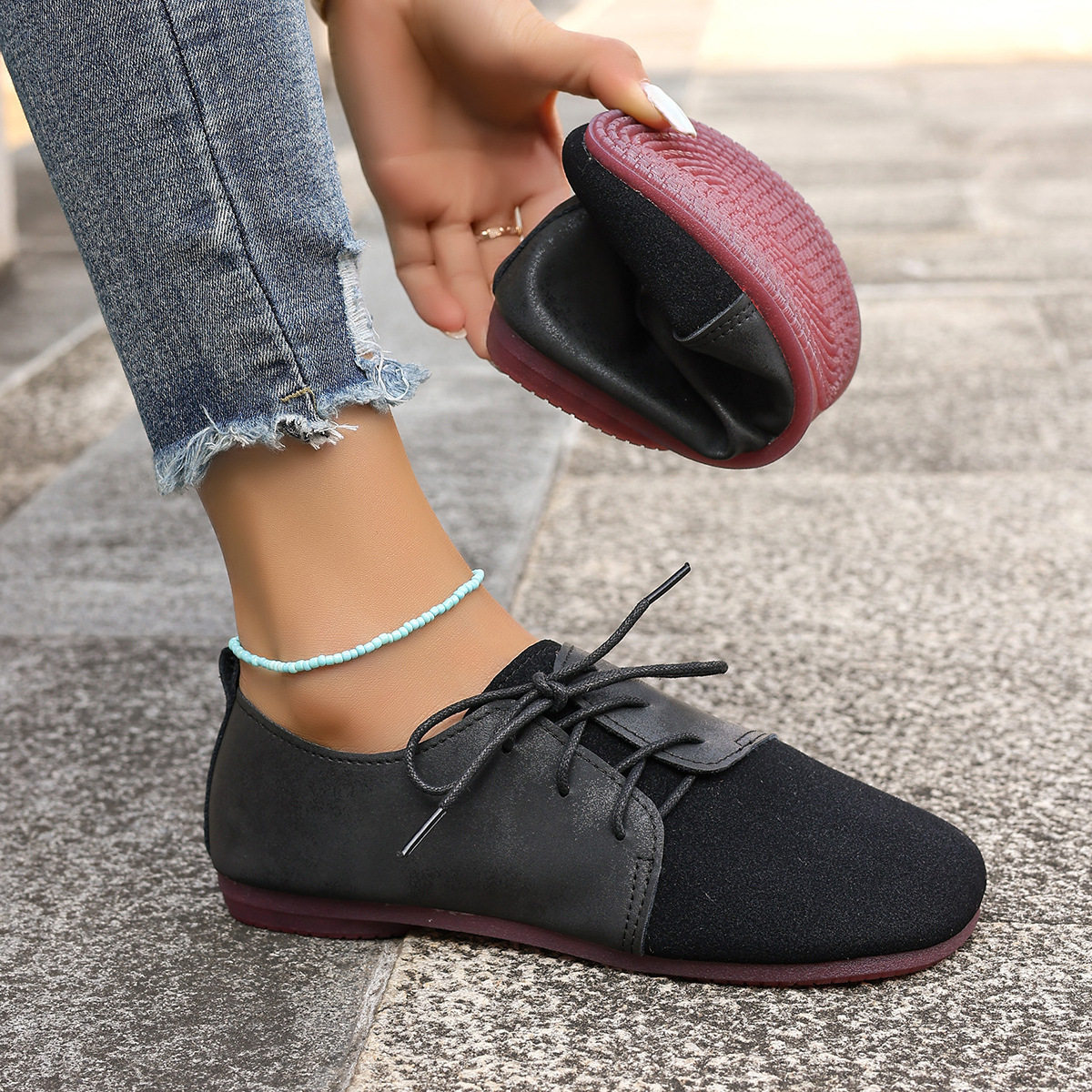 🔥Last Day 60% OFF - Retro Style Flat Casual Versatile Women's Leather Shoes