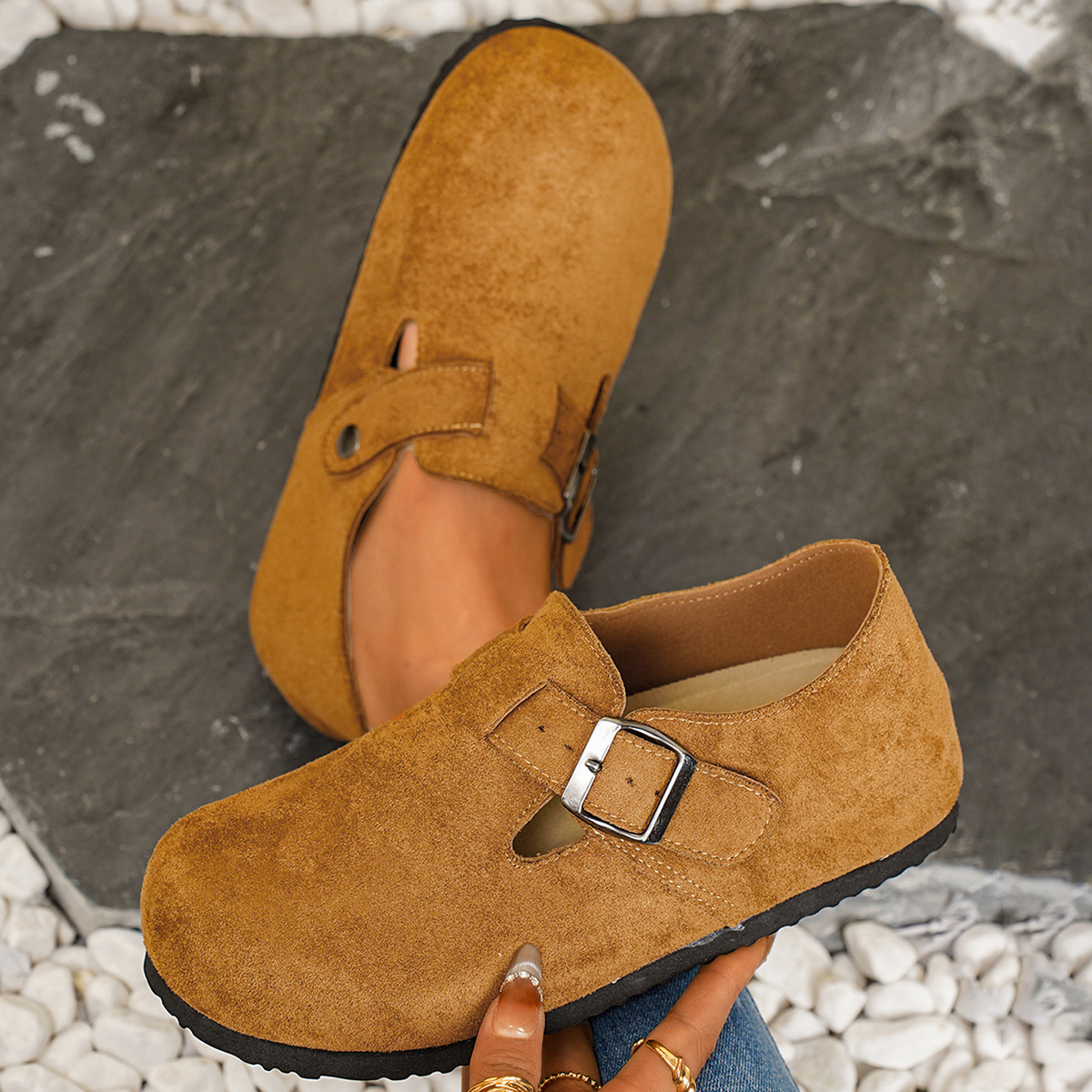 Comfortable Birkenstock-style shoes with soft soles and soft uppers ( BUY 2 FREE SHIPPING )
