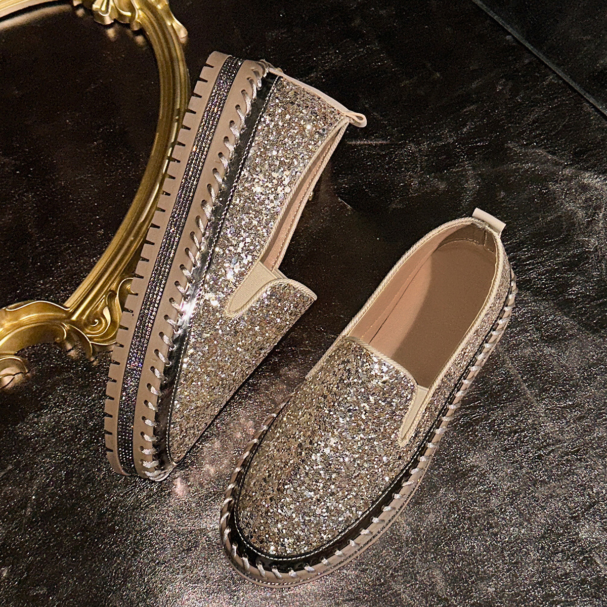 Recommended Women's Sequin New Fashion Casual Shoes ( BUY 2 FREE SHIPPING )