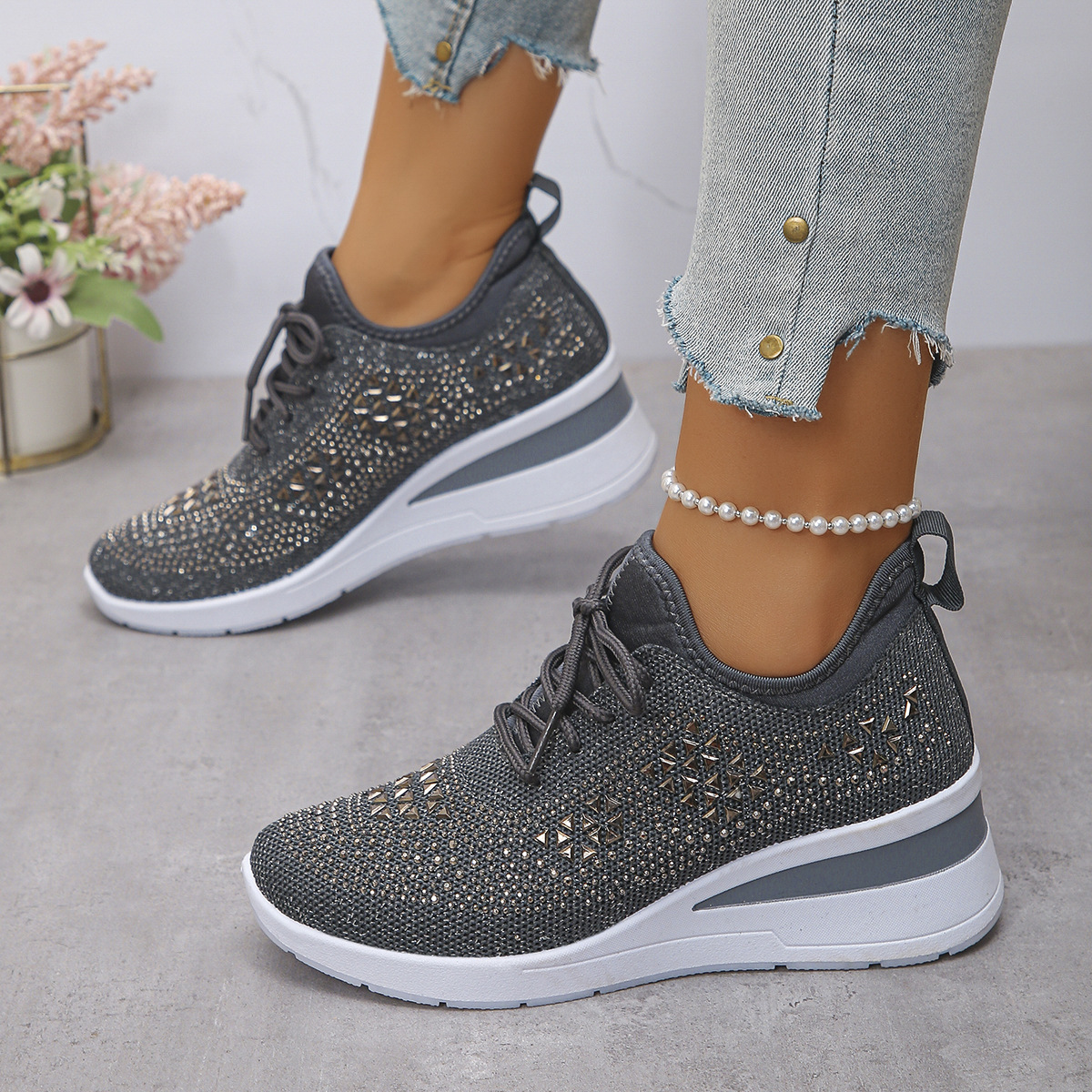 🔥Last Day 60% OFF - Women's New Fashion Rhinestone Casual Shoes