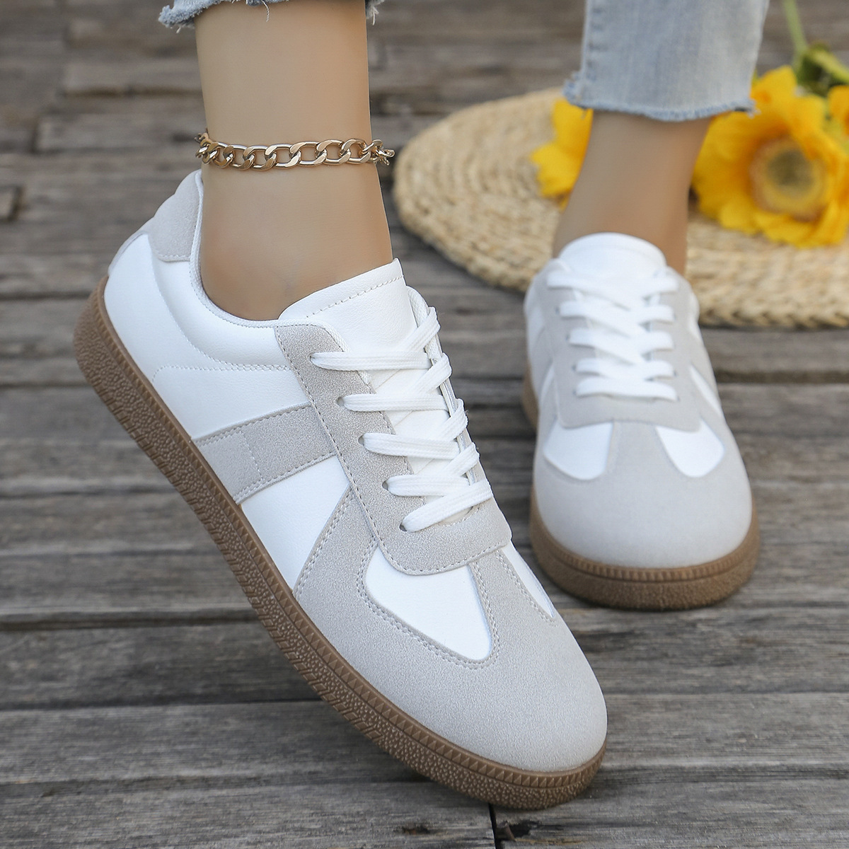 🔥Last Day 60% OFF - Women's Comfortable Sports Leisure Sneakers (Buy 2 can free shipping)