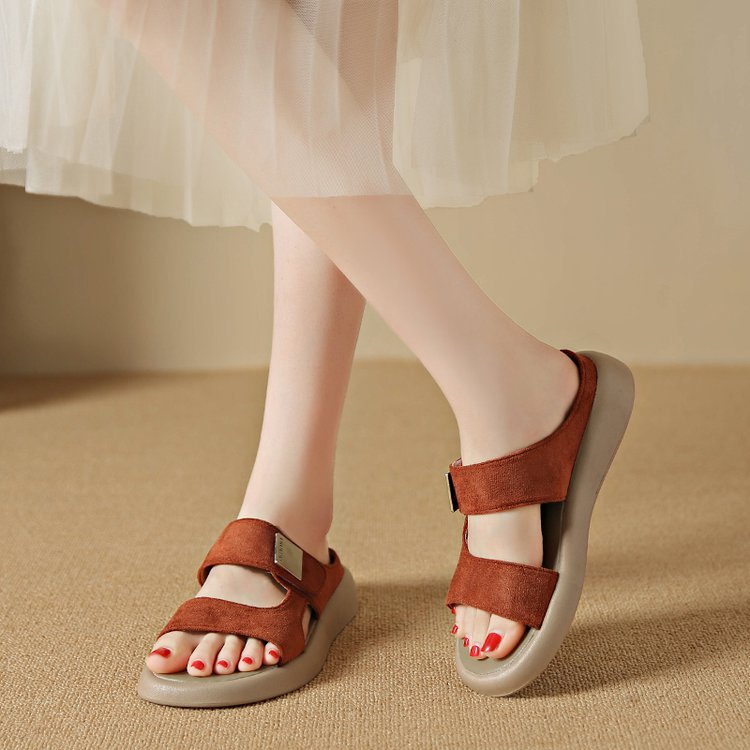 🔥Last Day 70% OFF - Women's Versatile Non-slip Soft Sole Casual Slippers