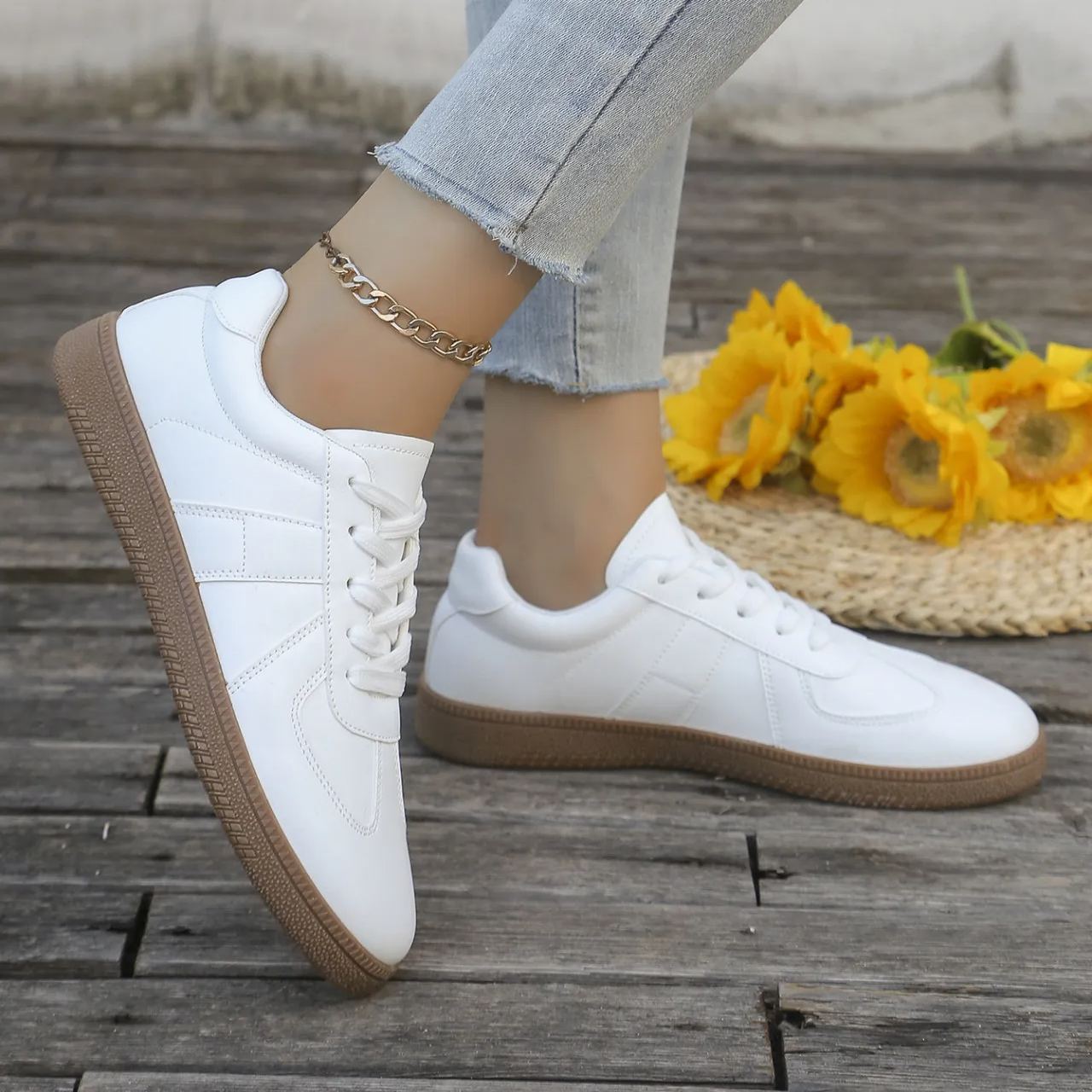 🔥Last Day 60% OFF - Women's Comfortable Sports Leisure Sneakers (Buy 2 can free shipping)