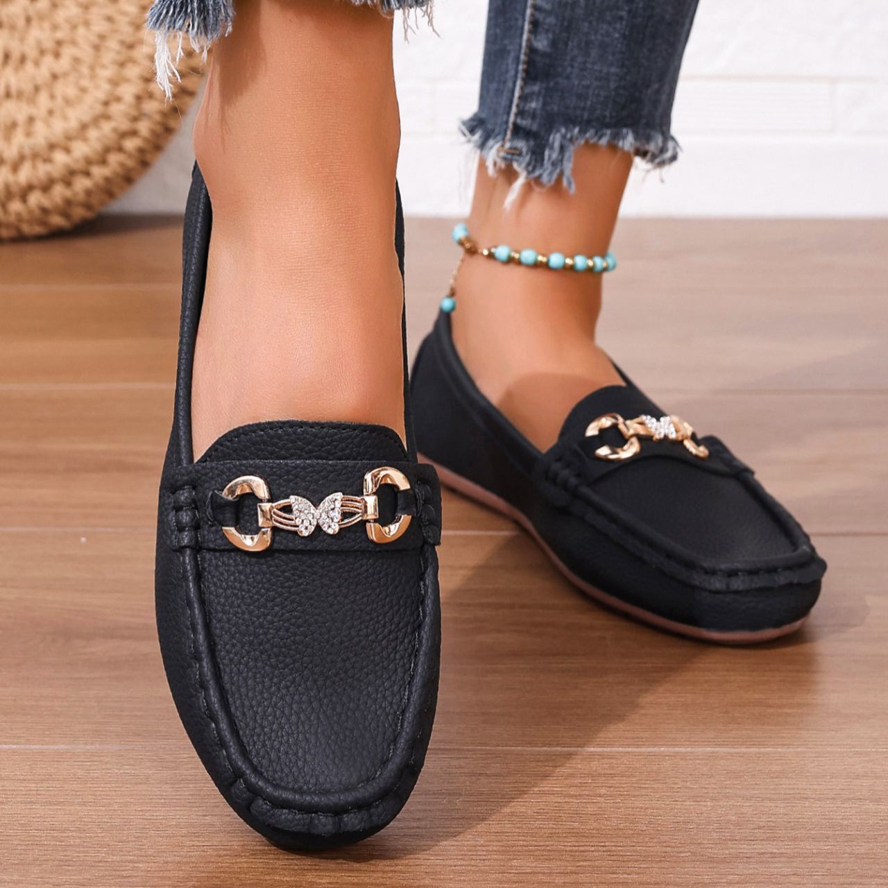 Recommended Women's Stylish And Simple Flat Shoes ( BUY 2 FREE SHIPPING )