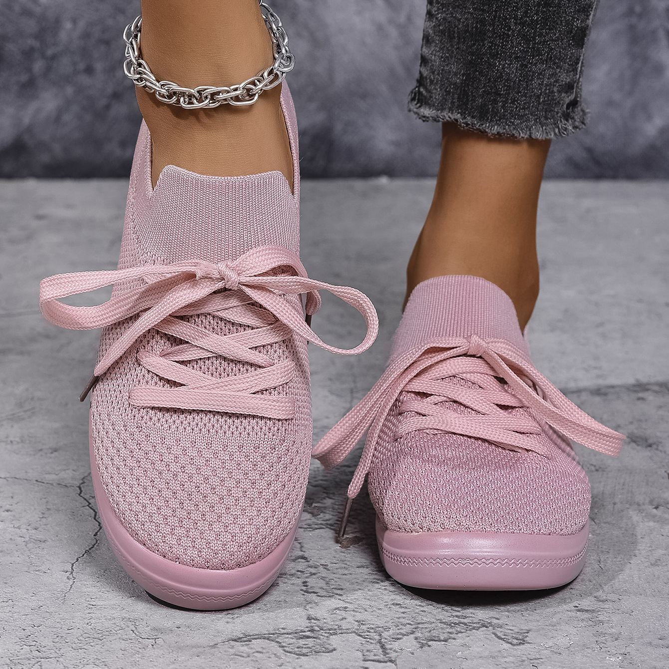 Mesh Flying Woven Light Lace-up Solid Color Flat Shoes