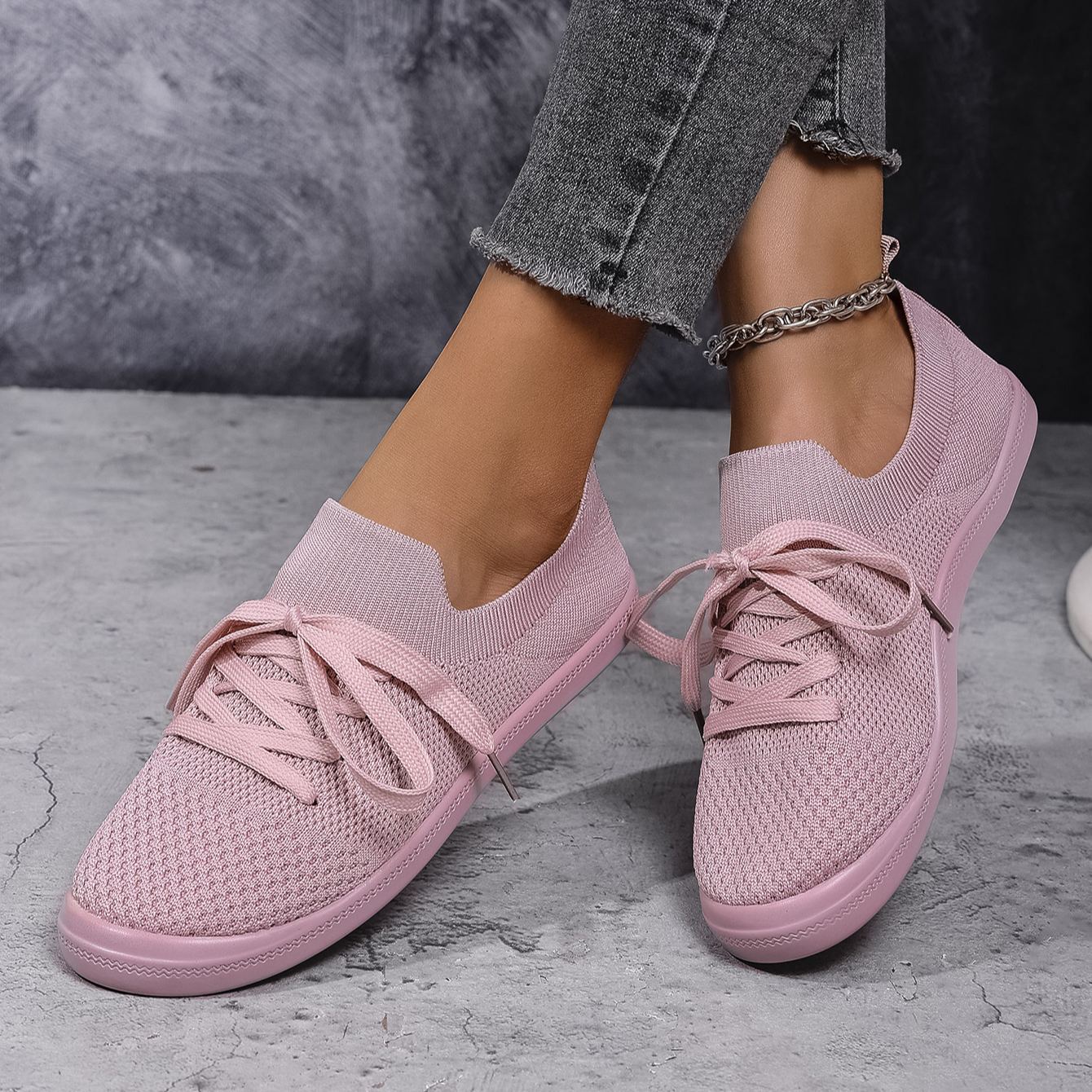 Mesh Flying Woven Light Lace-up Solid Color Flat Shoes