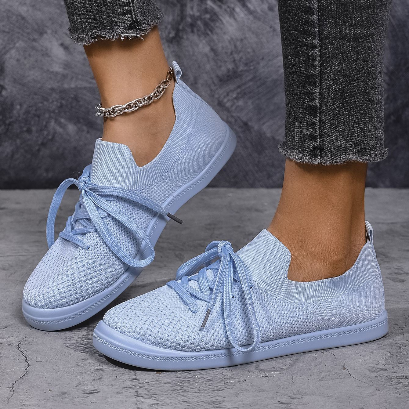 Mesh Flying Woven Light Lace-up Solid Color Flat Shoes