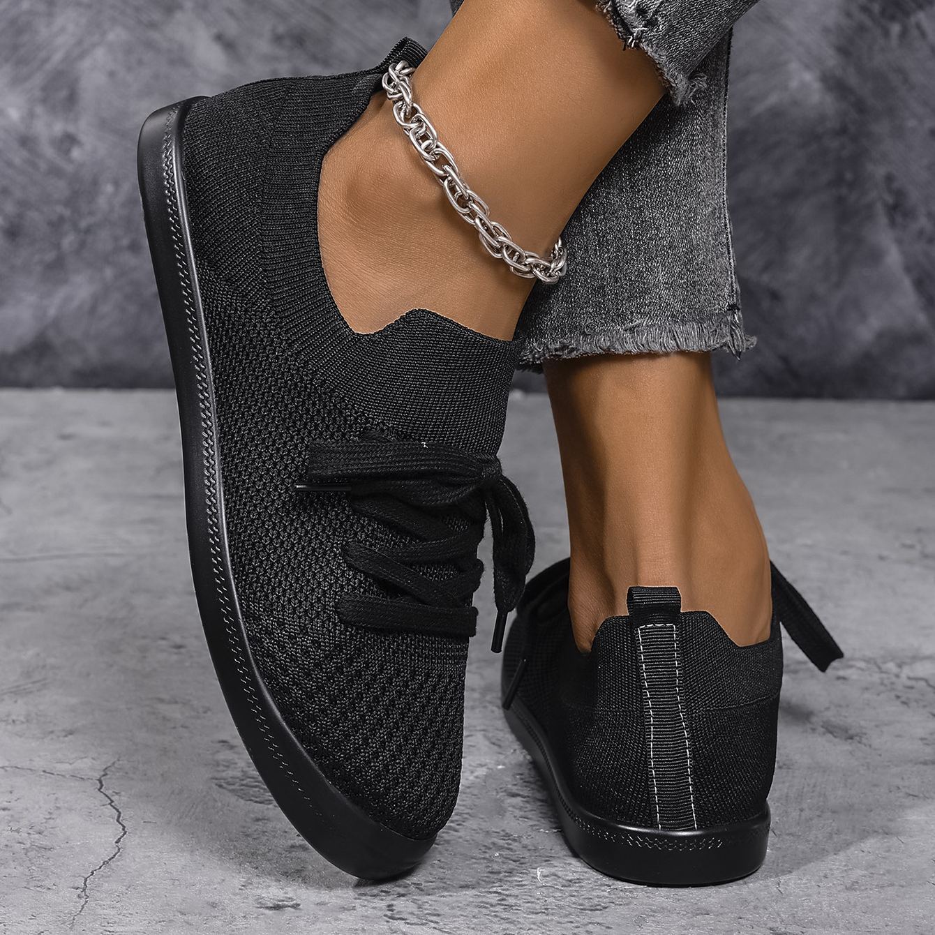 Mesh Flying Woven Light Lace-up Solid Color Flat Shoes