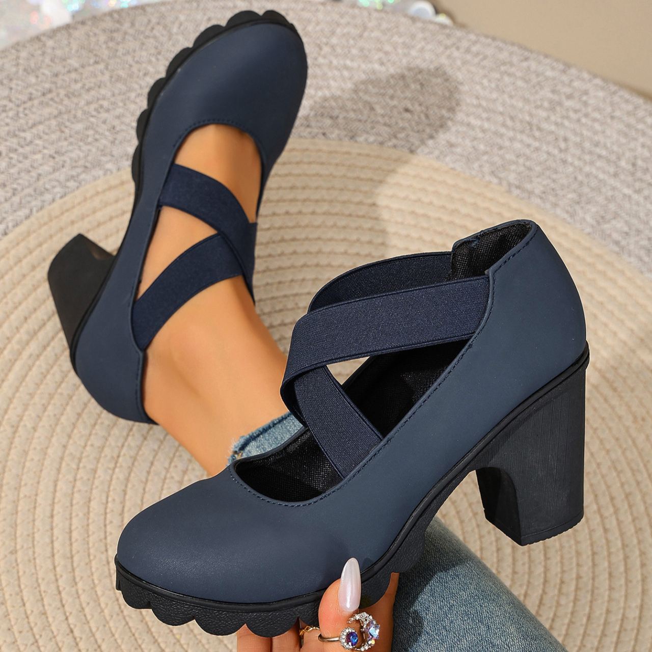Foot comfort – Chunky heel low-cut flat shoes