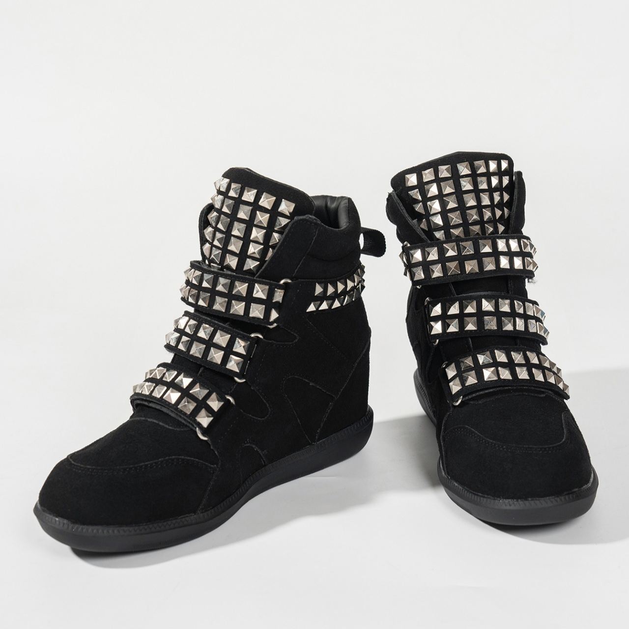 Women's Inner Height-Increasing Rivet-Decorated Short Boots
