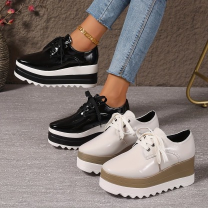 Women's Thick-Soled Height-Increasing Lightweight Versatile Shoes