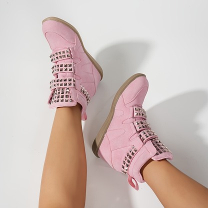 Women's Inner Height-Increasing Rivet-Decorated Short Boots