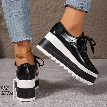 Women's Thick-Soled Height-Increasing Lightweight Versatile Shoes