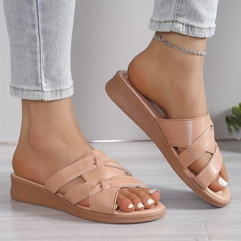 🔥Last Day 60% OFF - Comfortable, Non-Slip Flat Sandals for Women in Larger Sizes