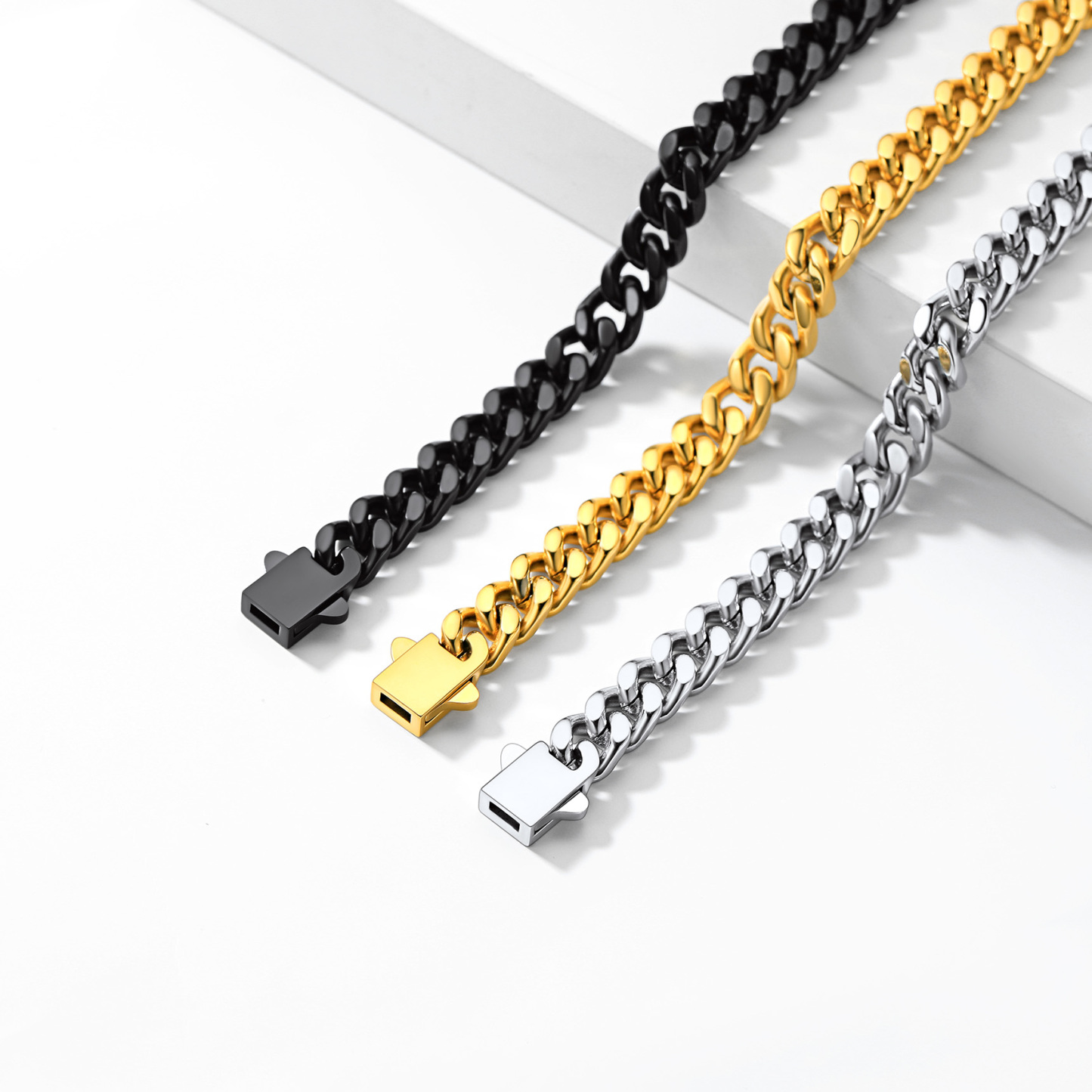 Miami Curb Chain Bracelet