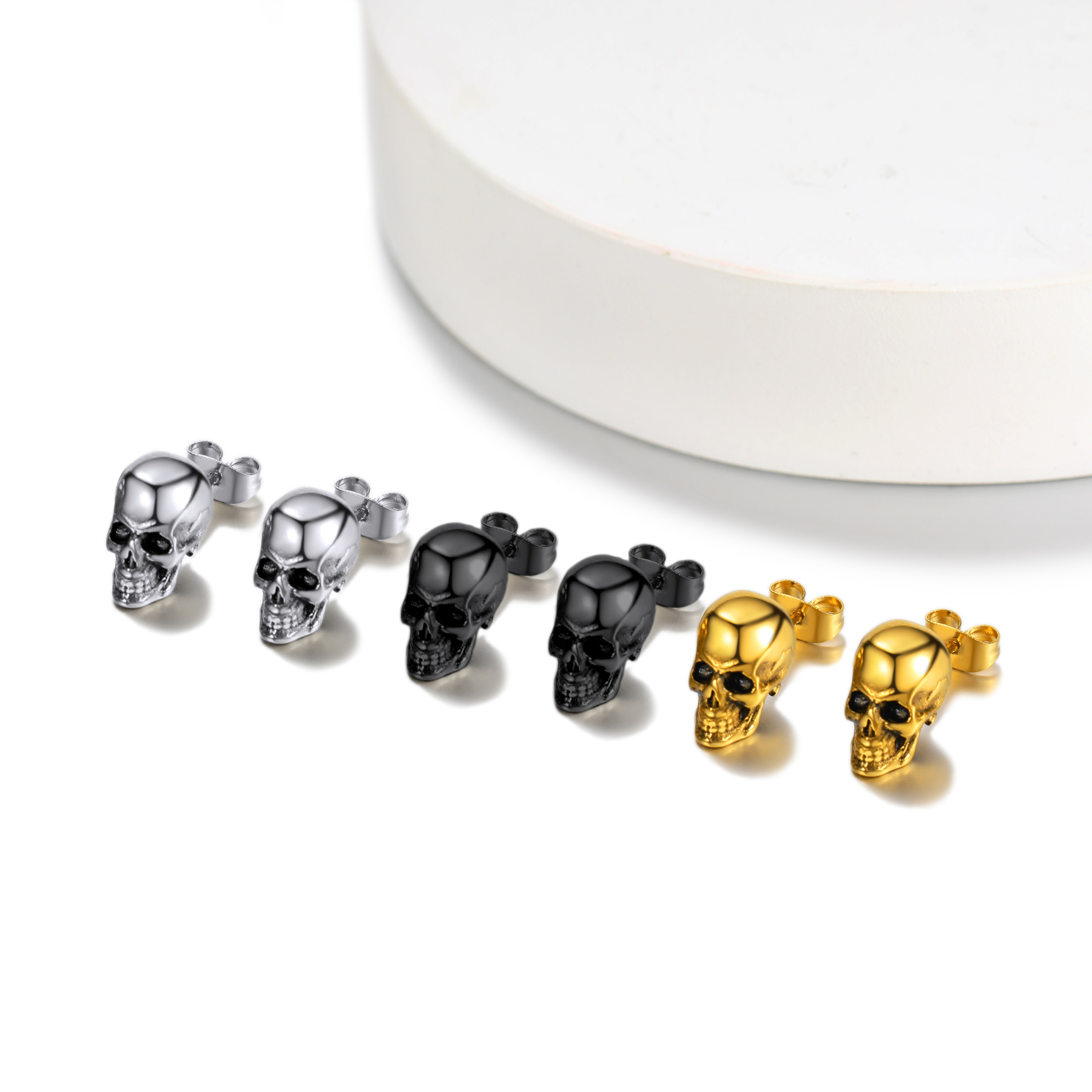 Punk Black Stud Skull Earrings