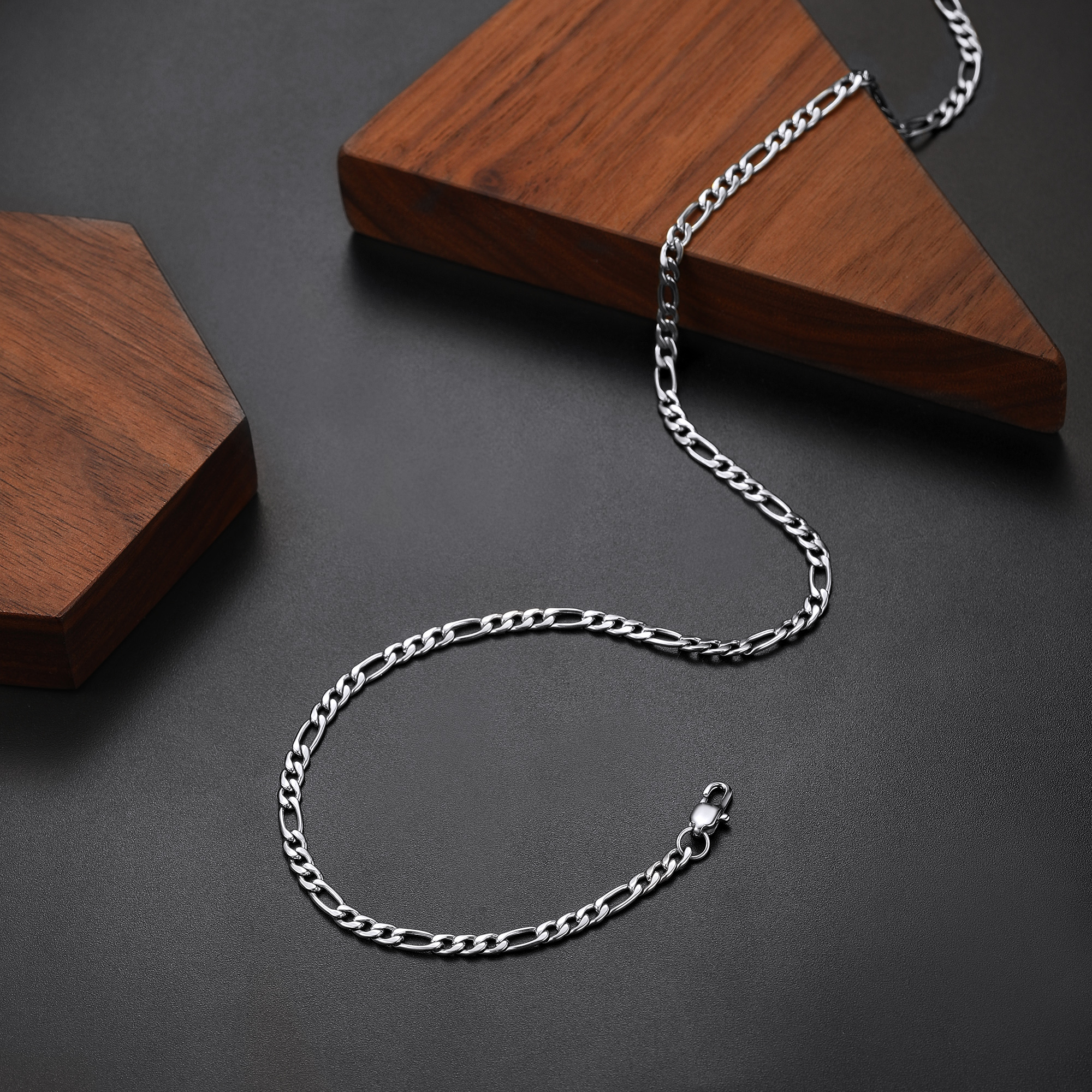 NK 3:1 Smooth Figaro Chain Necklace
