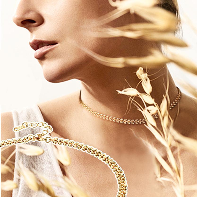 Leaf Short Choker Necklaces for Women