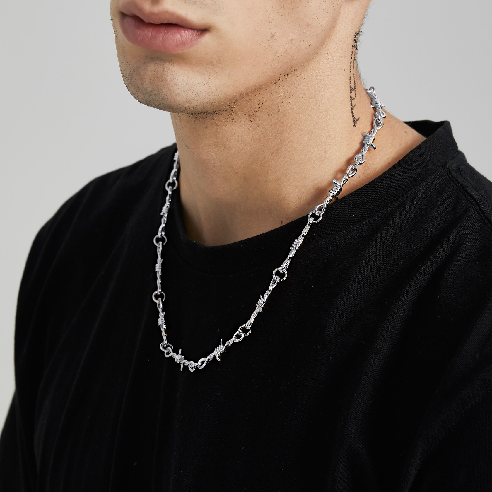 6mm Barbed Wire Chain 316L Steel Gold/Black