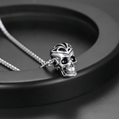 Skeleton Head Celtic Knot Necklace