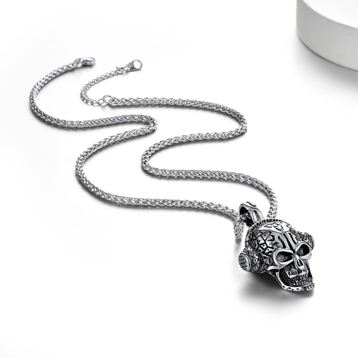 Skull Earphone Chain Necklace
