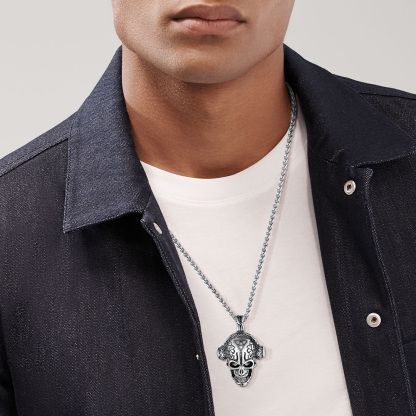 Skull Earphone Chain Necklace