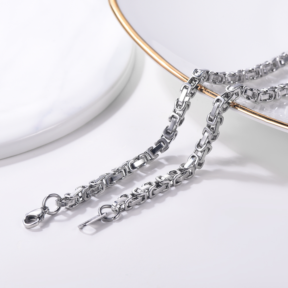 Byzantine link chain necklace with lobster clasp