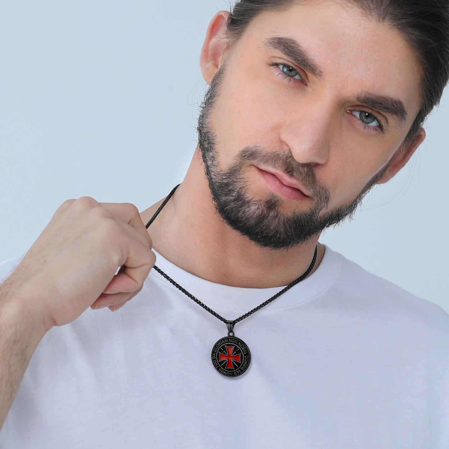 Casual men��s styling with silver Templar cross pendant necklace