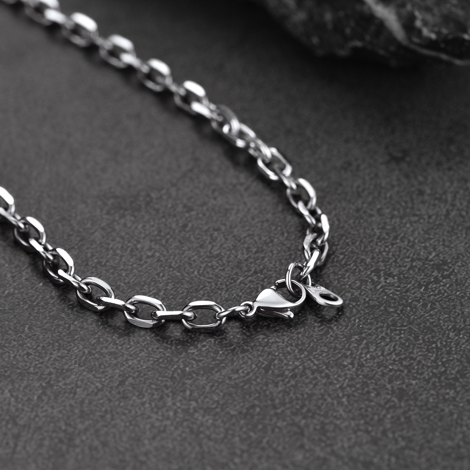 Stainless Steel Star of David Dog Tag Necklace for Men Women