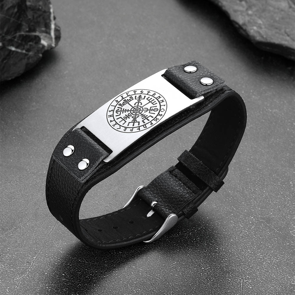 Viking Compass Leather Bracelet In Nordic Style - scene image(1)