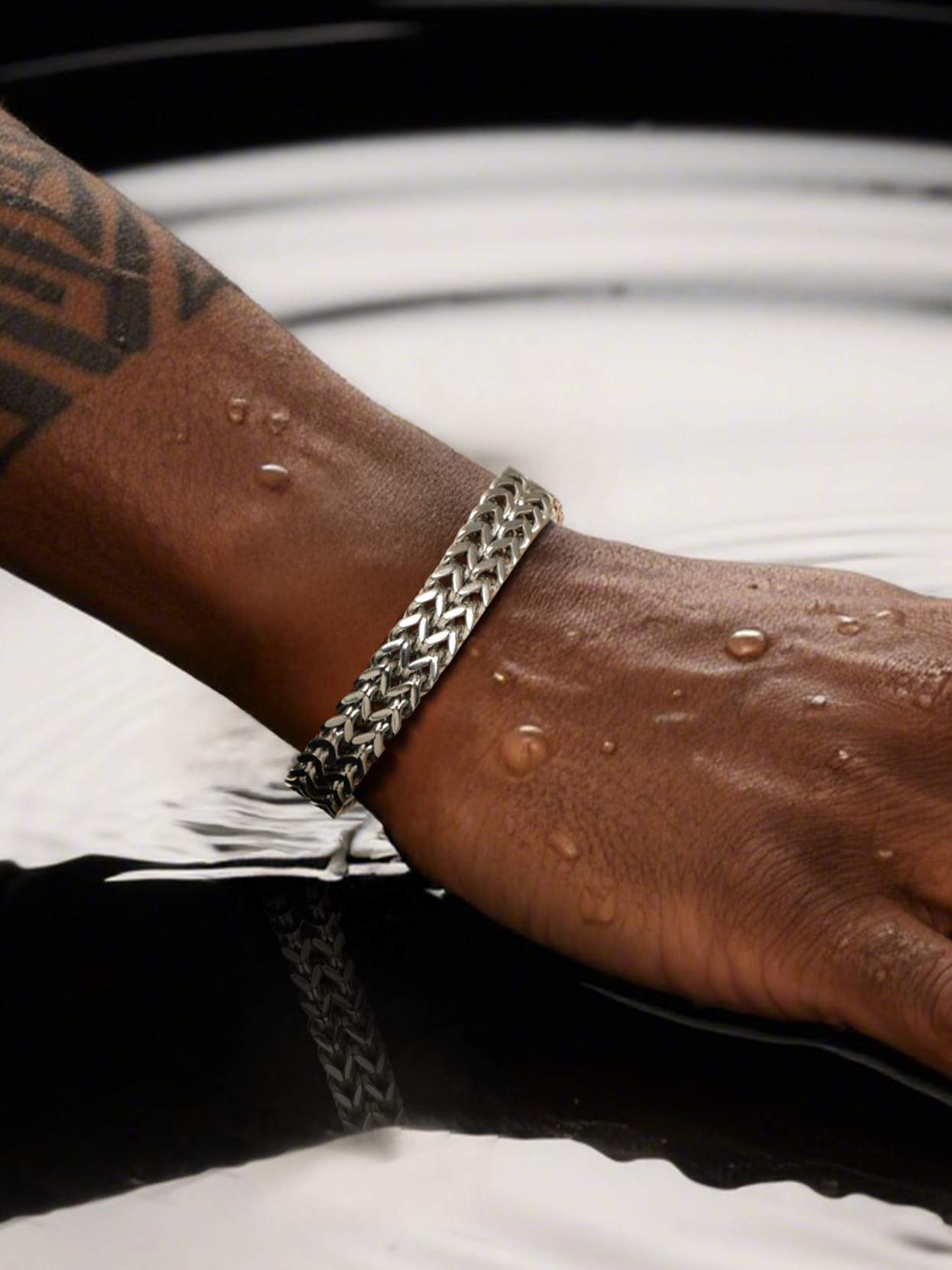 Casual Outfit with Steel Franco Bracelet