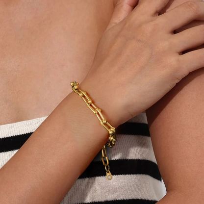 U-Shape Horsebit Chain Women Bracelet