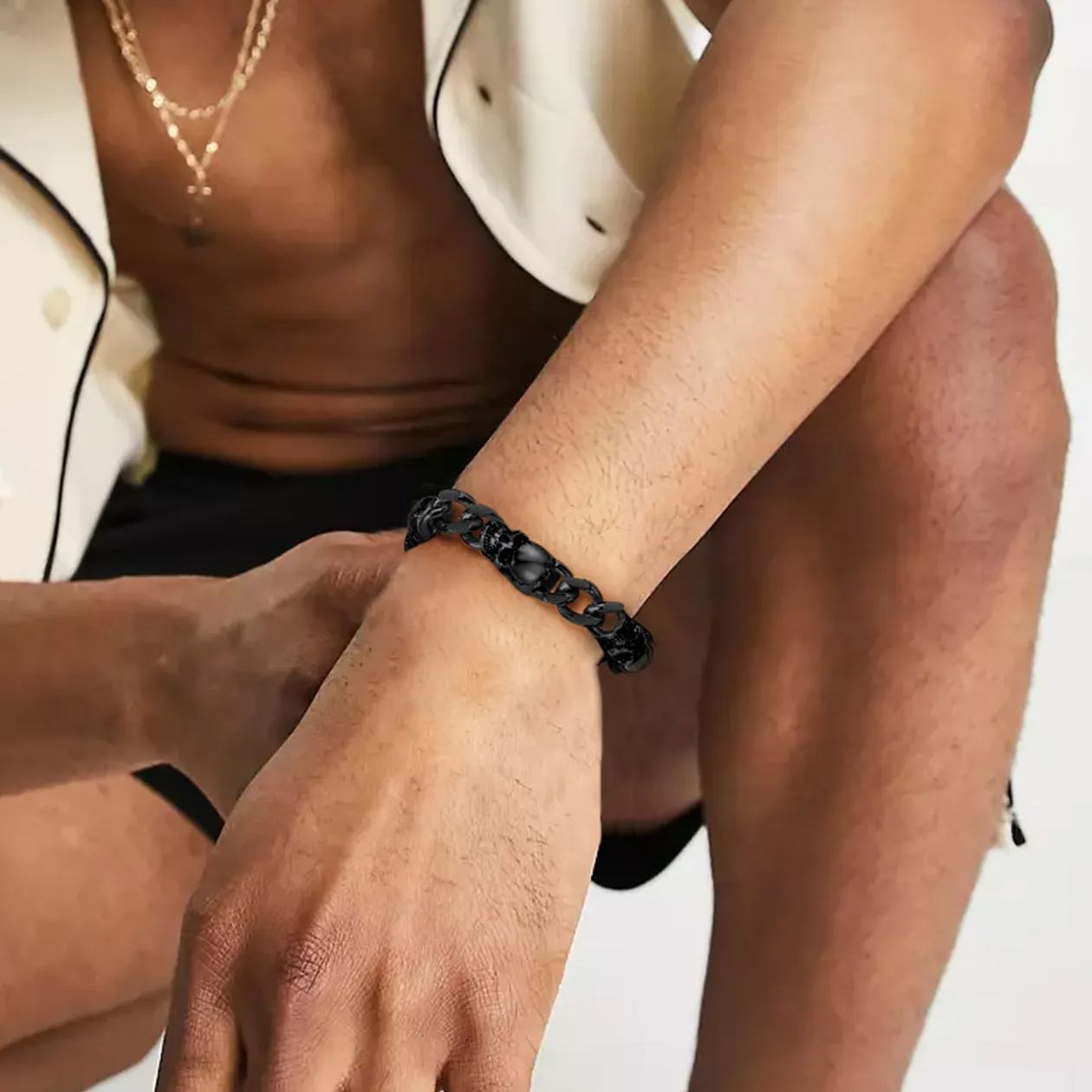 Men's Curb Chain Bracelet with Skull