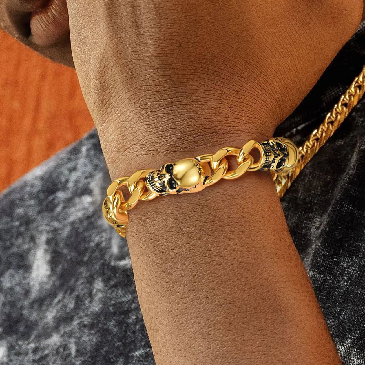 Men's Curb Chain Bracelet with Skull