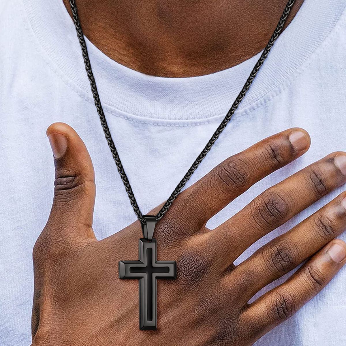 3D Enamel Cross Pendant Necklace With Rope Chain For Men Black - model effect(1)