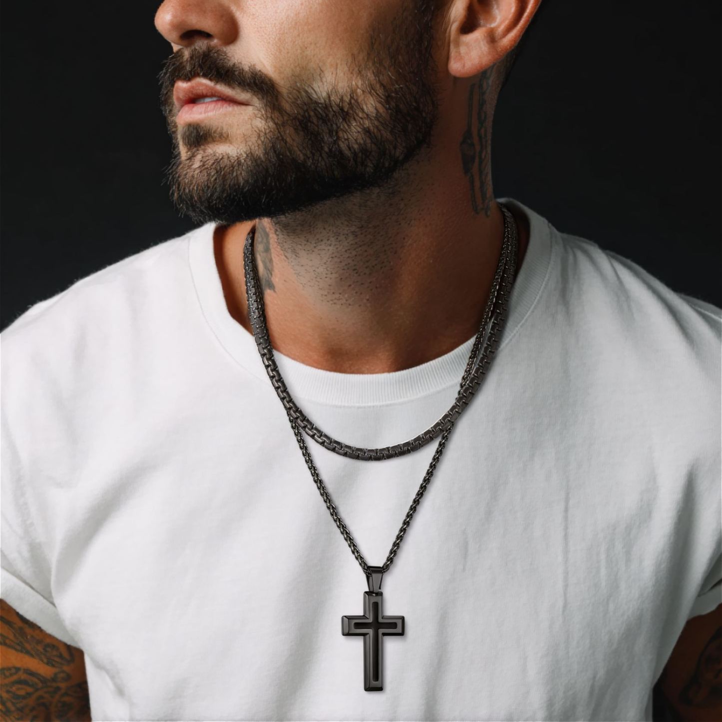 3D Enamel Cross Pendant Necklace With Rope Chain For Men Black - model effect(2)