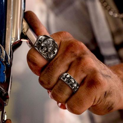 Chainshouse Retro Skull Ring  For Men&Women 