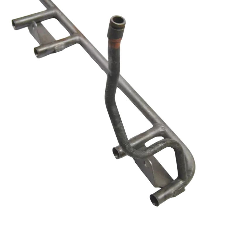 3899910 Oil Manifold