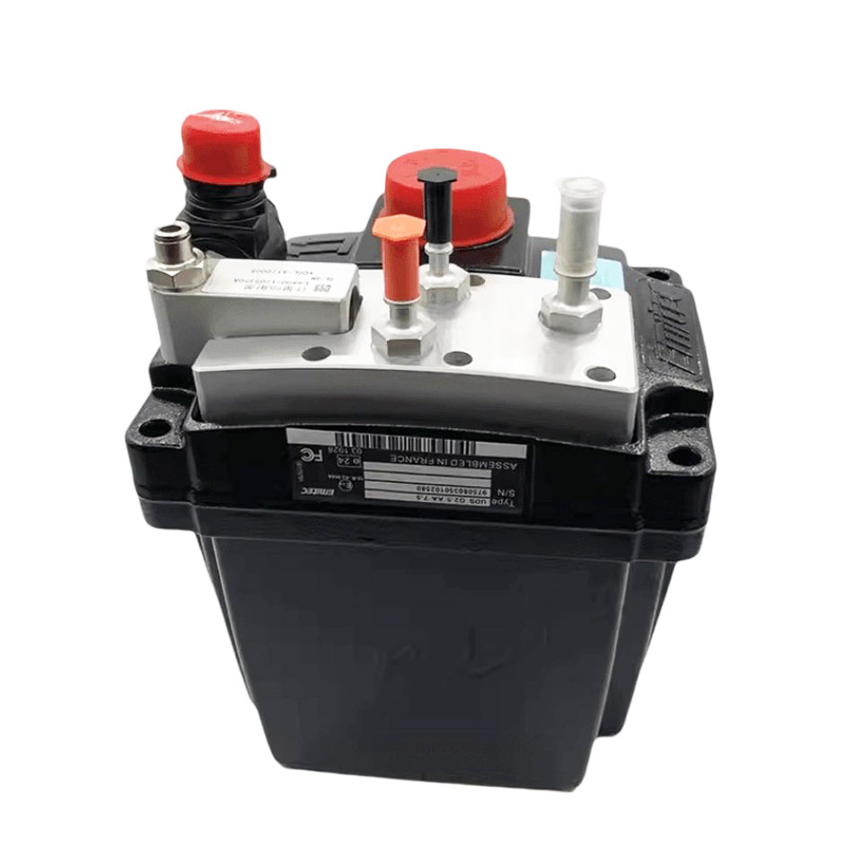 4931694 Doser Pump 24V 