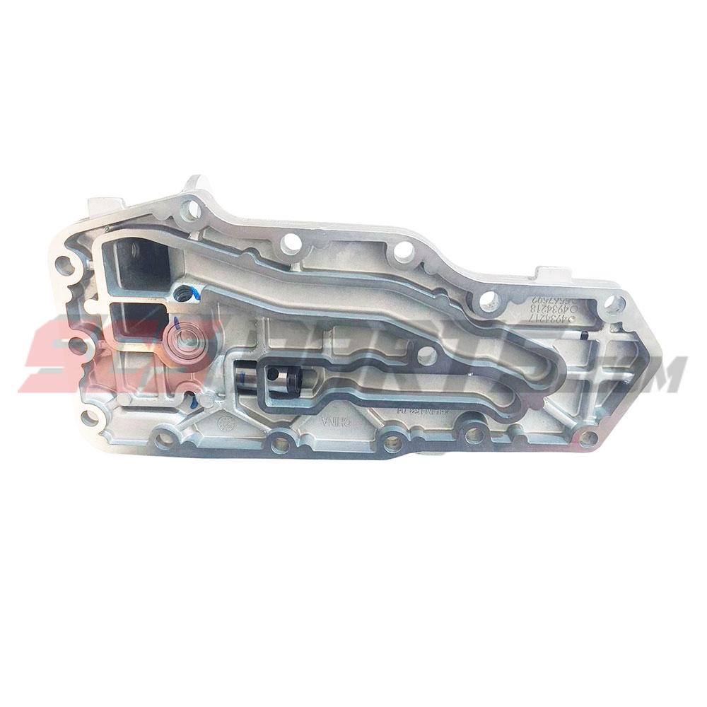 4934217 Lubricating Oil Filter Head 