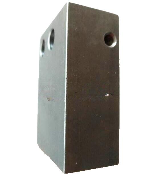 3944000 Mounting Spacer