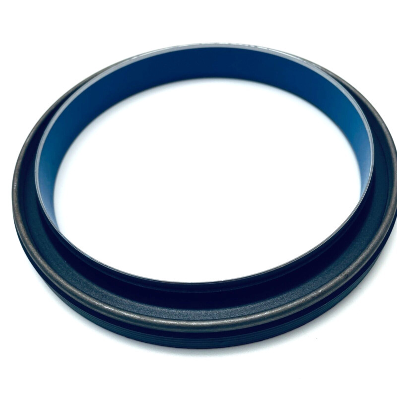Cummins 3685173 Oil Seal