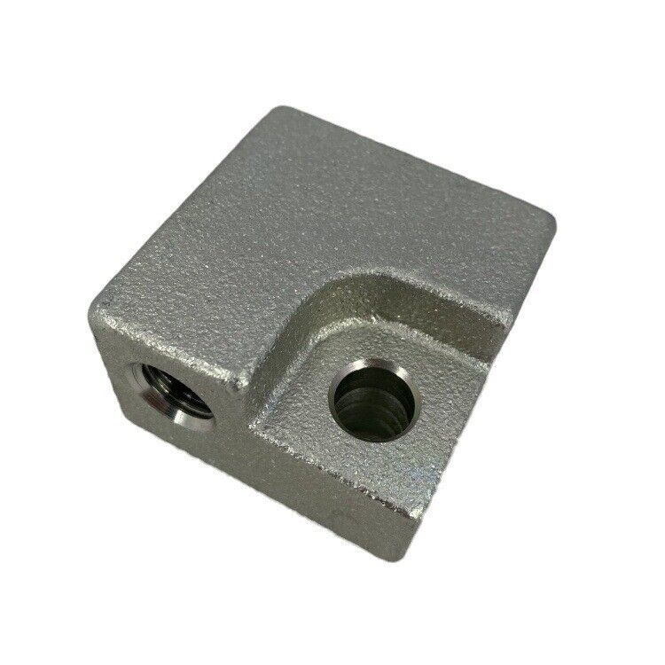 4022730 Water Manifold