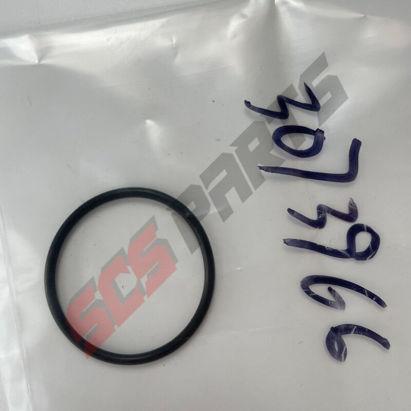 3957987 Valve Cover Breather Crankcase