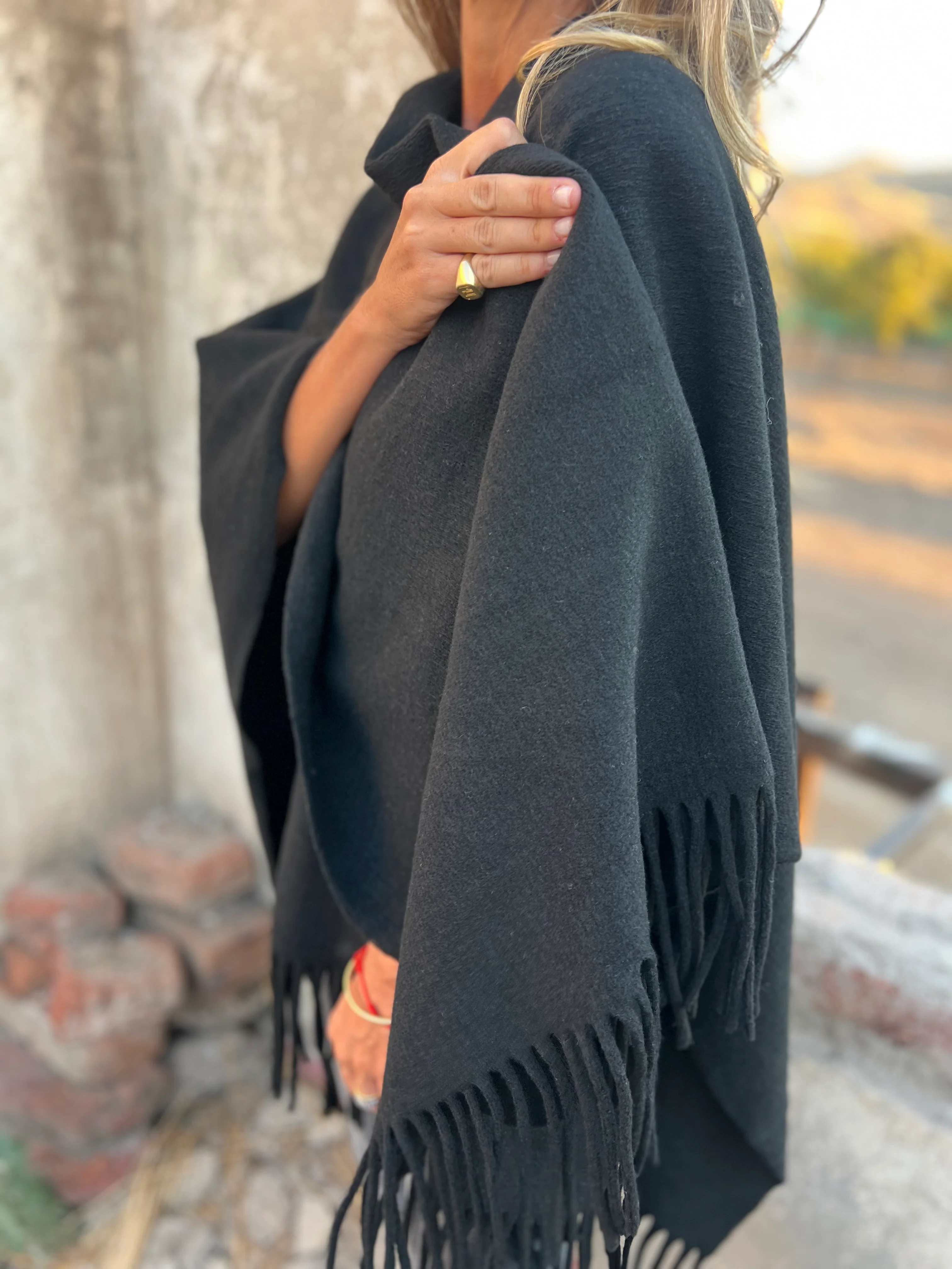 CLEARANCE SALE🔥 Soft Wool Blend Fringe Poncho