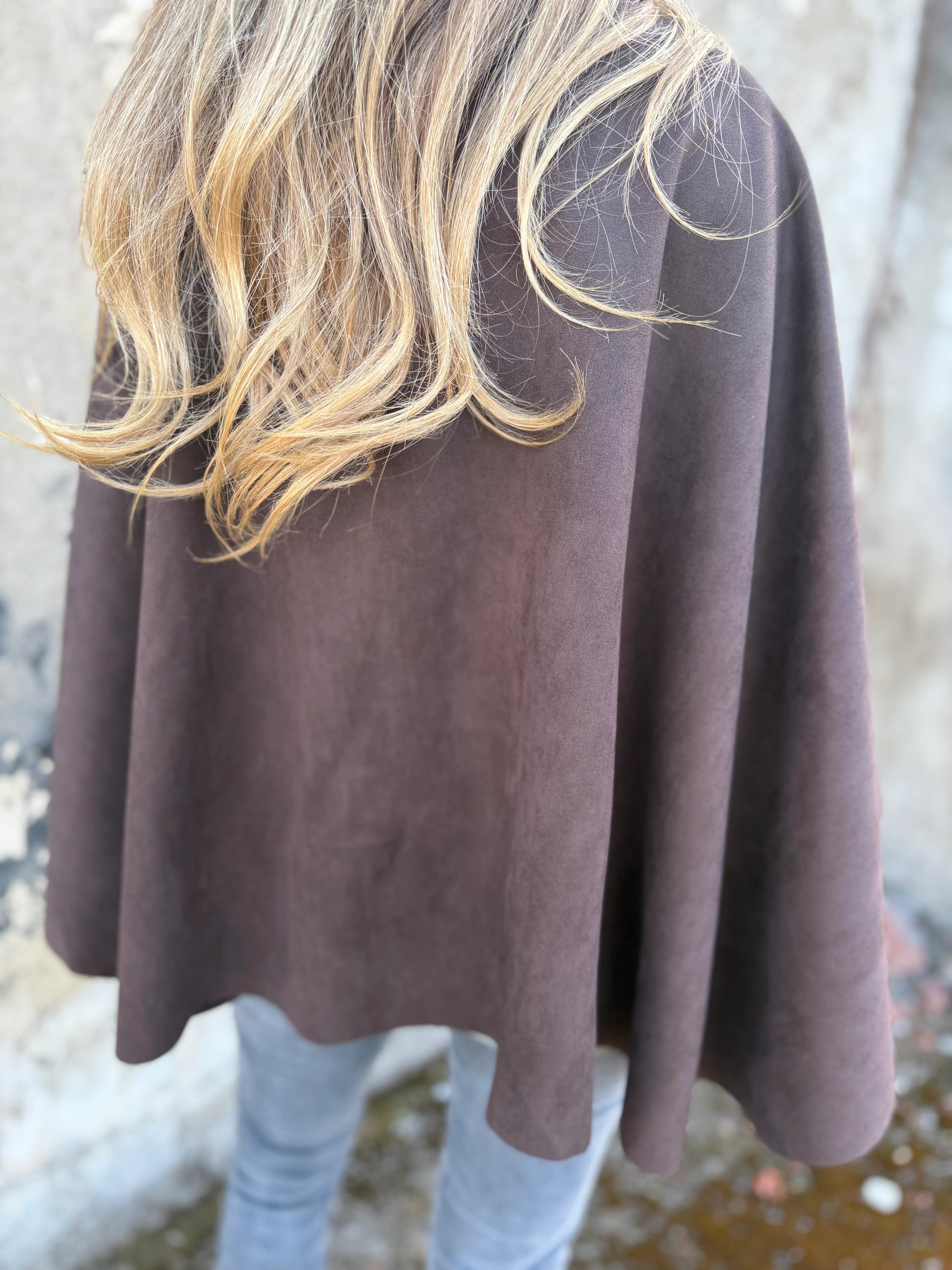 CLEARANCE SALE🔥V-Neck Faux Suede Poncho Cape