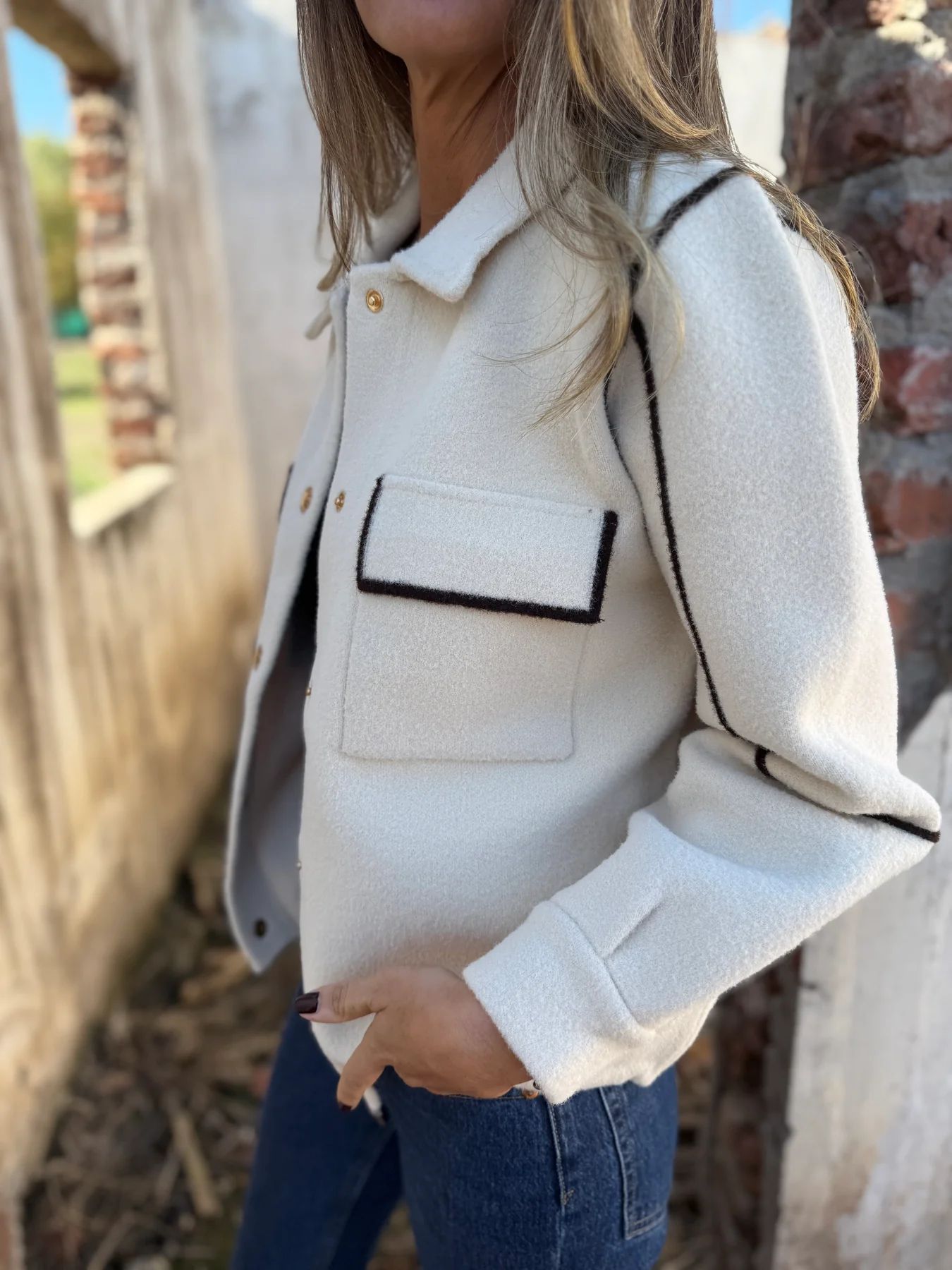 CLEARANCE SALE🔥Cropped Notch Lapel Button Accent Jacket