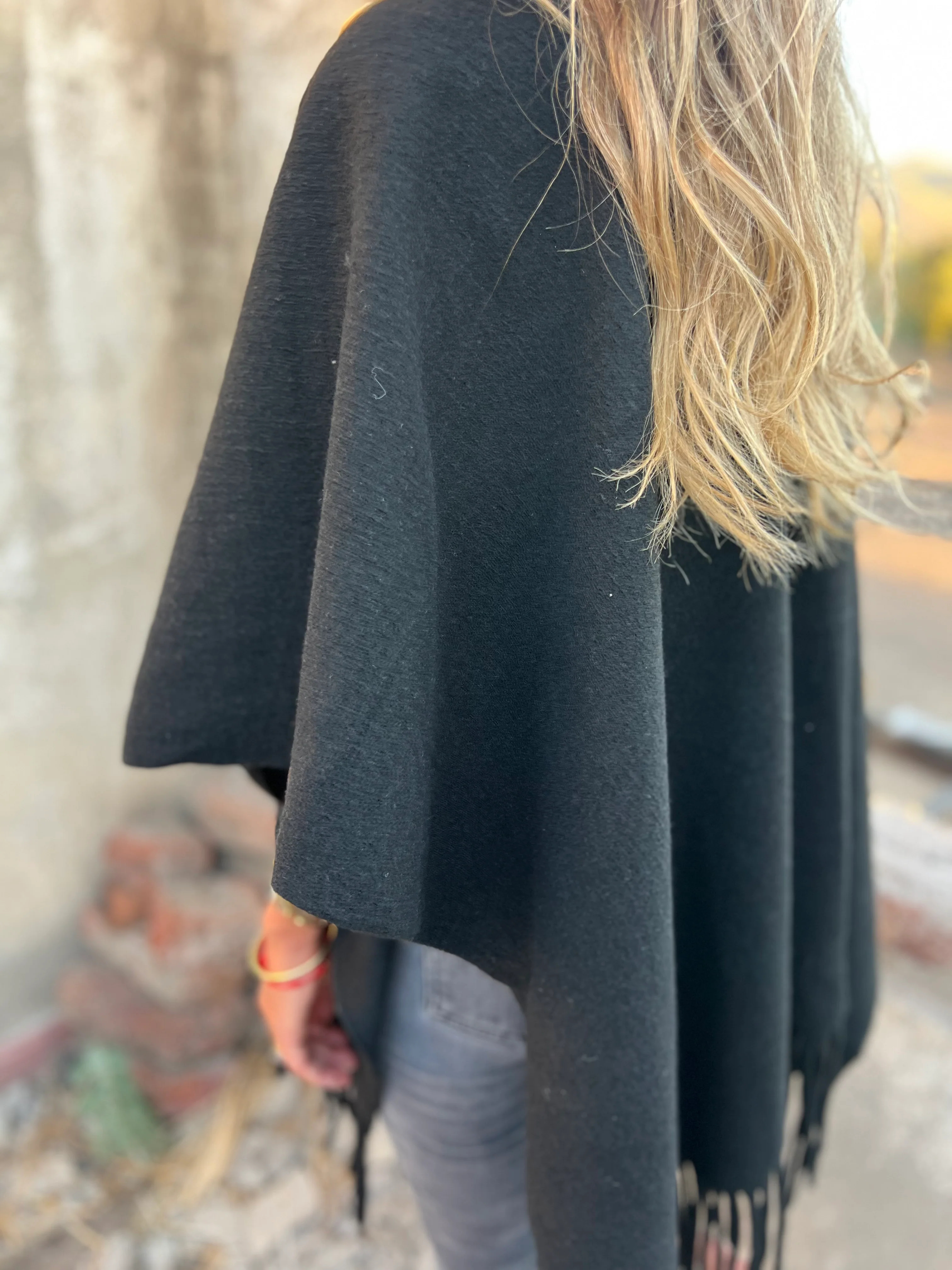 CLEARANCE SALE🔥 Soft Wool Blend Fringe Poncho