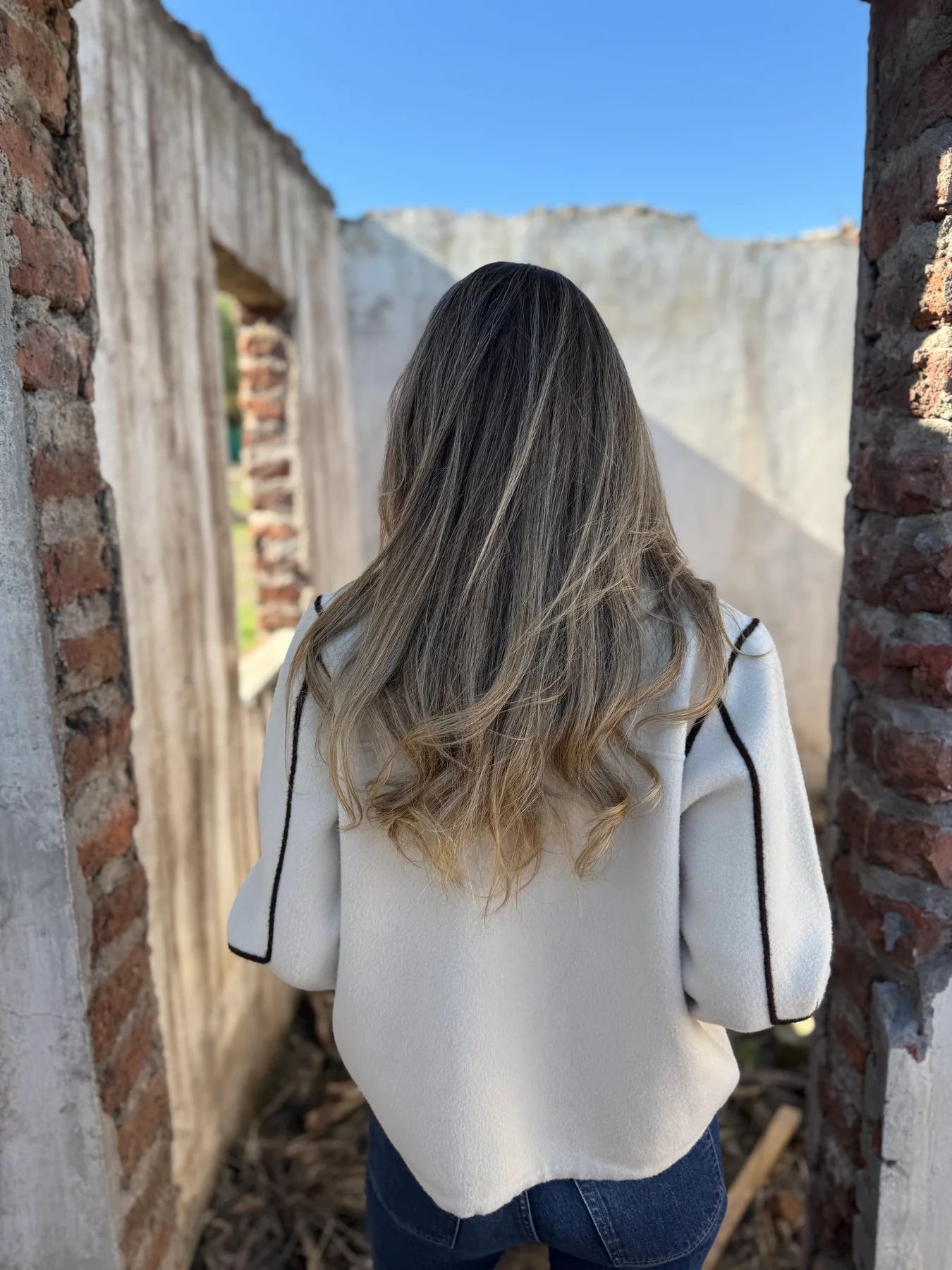 CLEARANCE SALE🔥Cropped Notch Lapel Button Accent Jacket